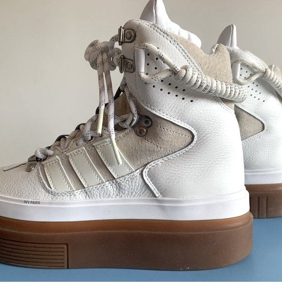 Super sleek boot, Ivy “Icy” Park X Adidas colletion. - Picture 3 of 6